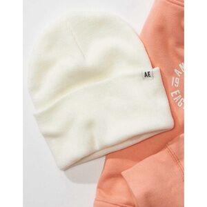 American Eagle Outfitters Cream Beanie